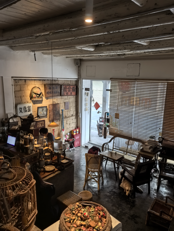 揭阳中山路176号的老房变为咖啡厅“厝客厅” 揭阳中山路176号的老房变为咖啡厅“厝客厅”