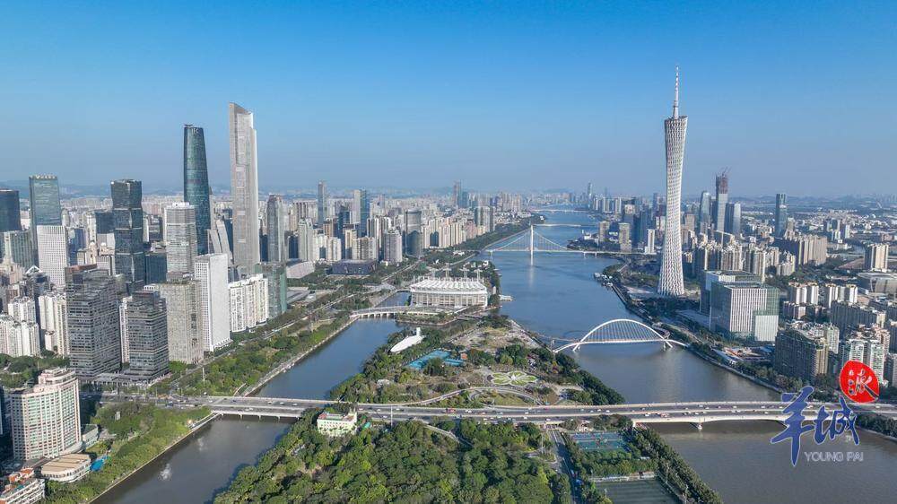 广州城市新中轴线景观“塔耀新城”曾入选“羊城八景”（梁怿韬 摄）