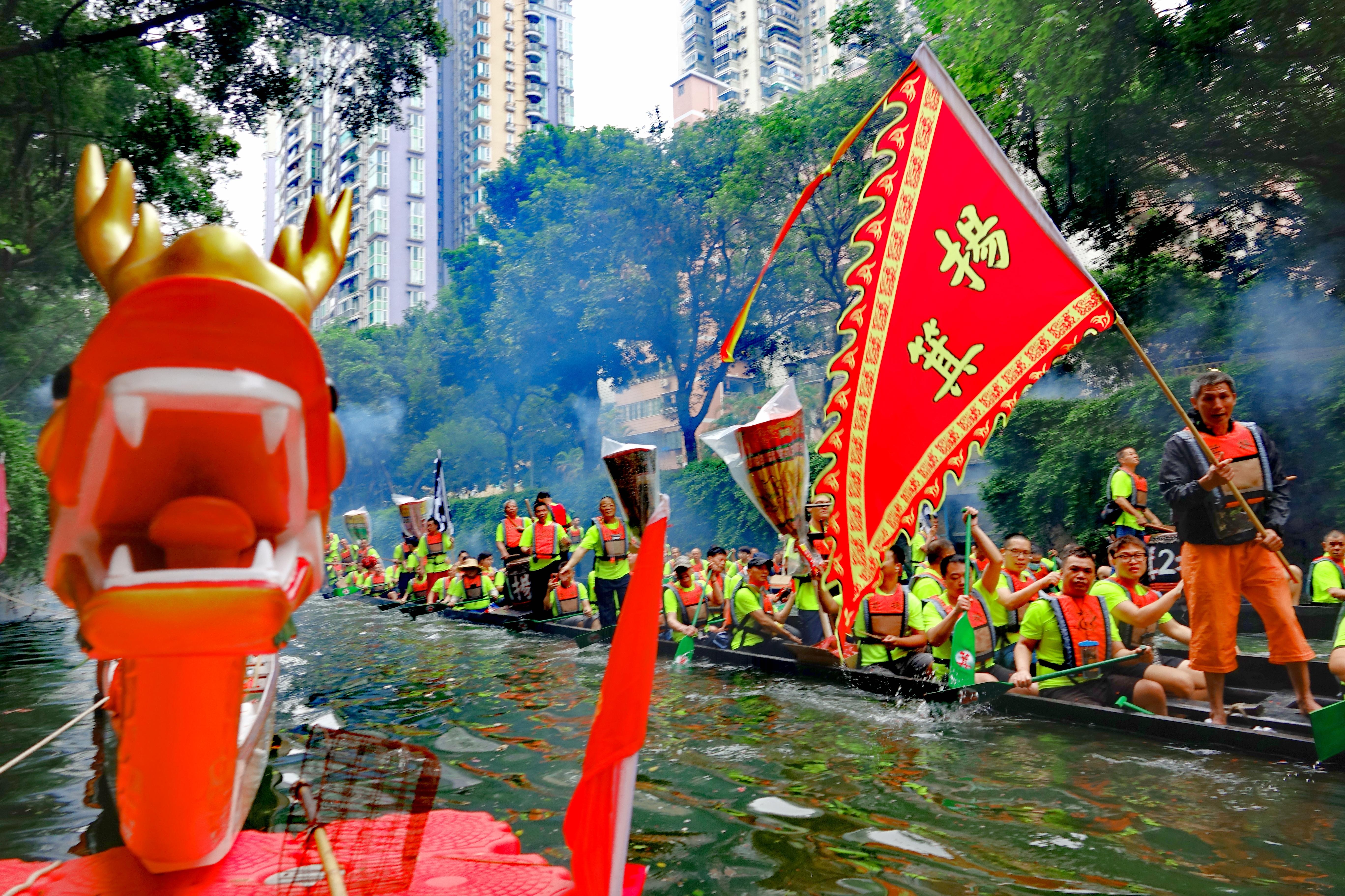 “趁景”日，杨箕村热闹非凡