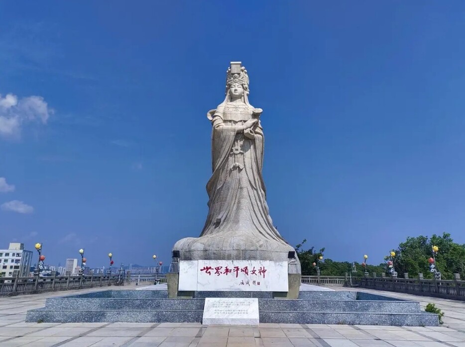  汕尾妈祖像