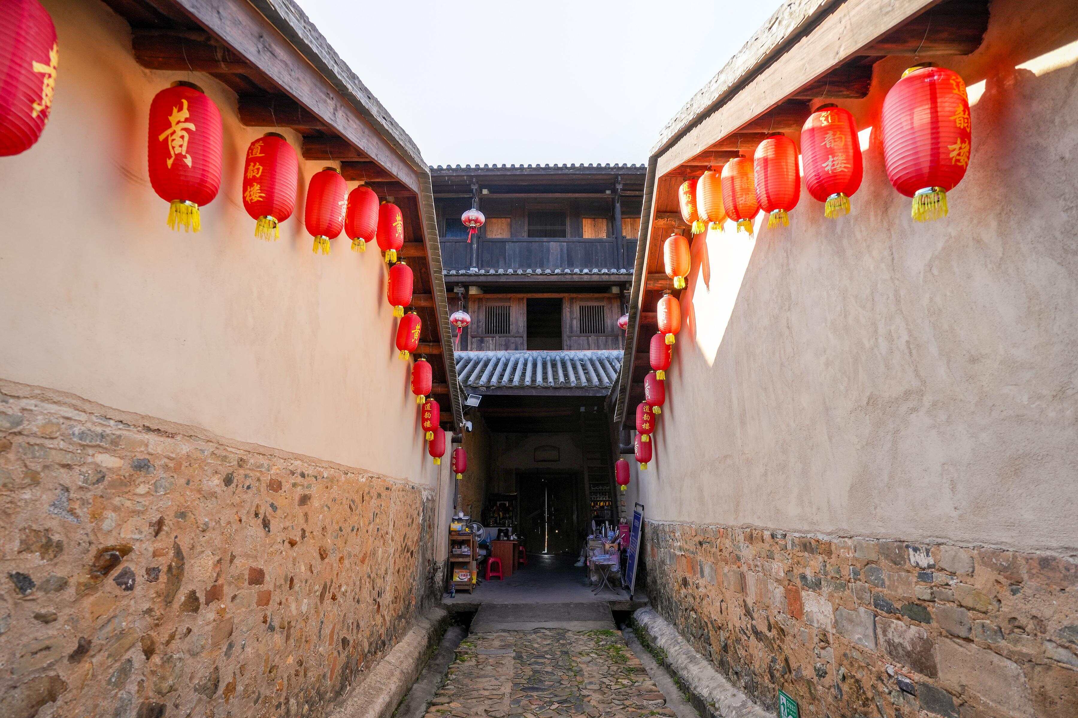 经过保护修缮,道韵楼焕然一新