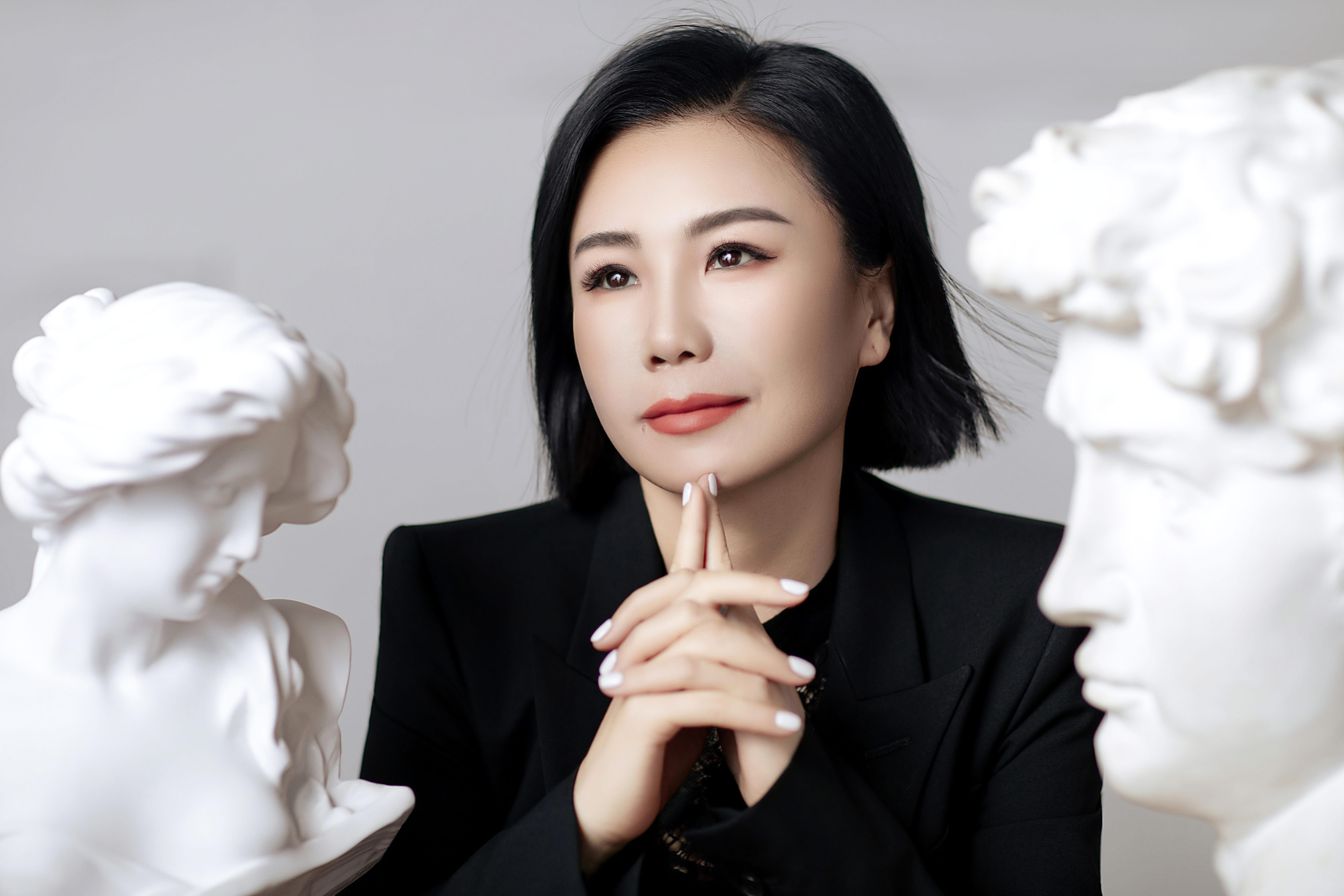鱼眼·人物|对话“面膜女王”梁宏丽：做面膜江湖里的“破局者”