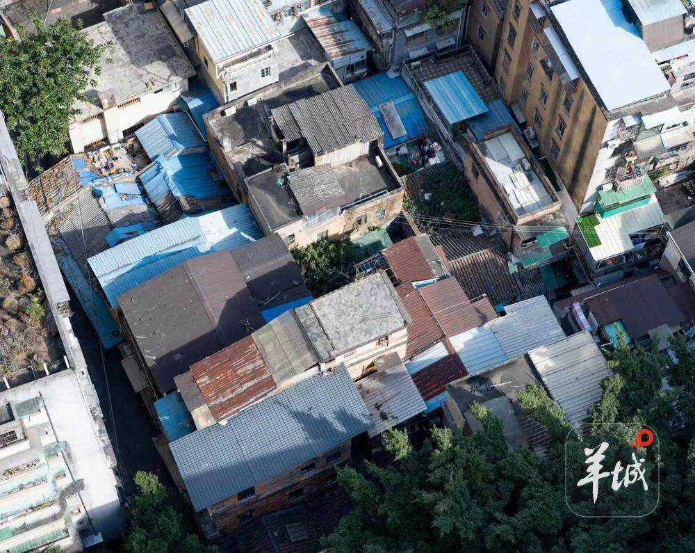  小石集“原拆原建”前俯视图