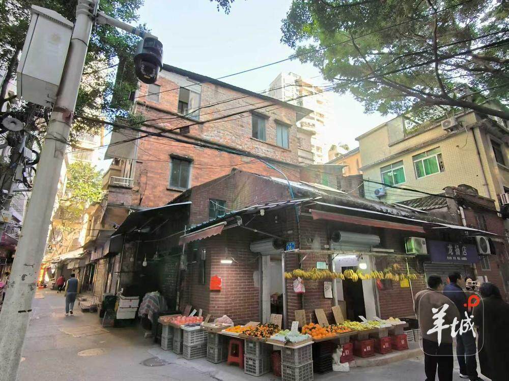  小石集“原拆原建”前