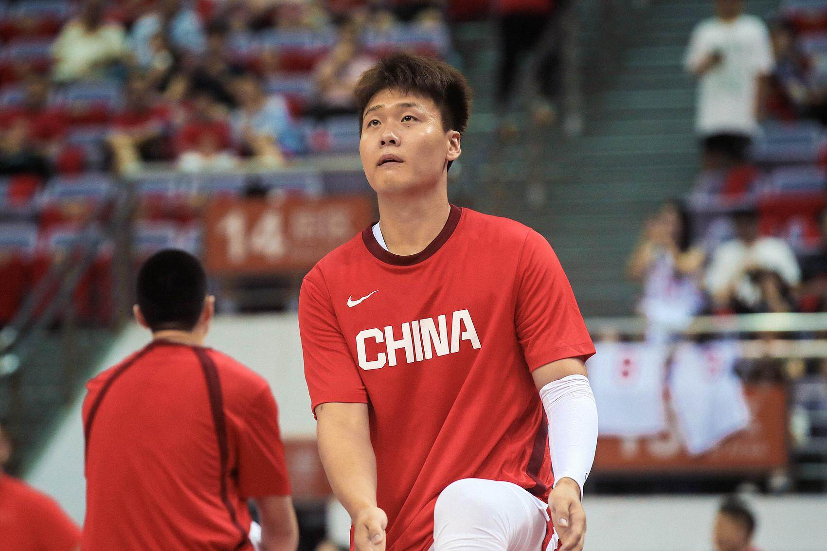  中国男篮队长赵睿