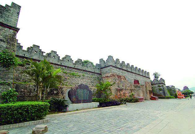  肇庆古城墙（图源：肇庆市人民政府官网）