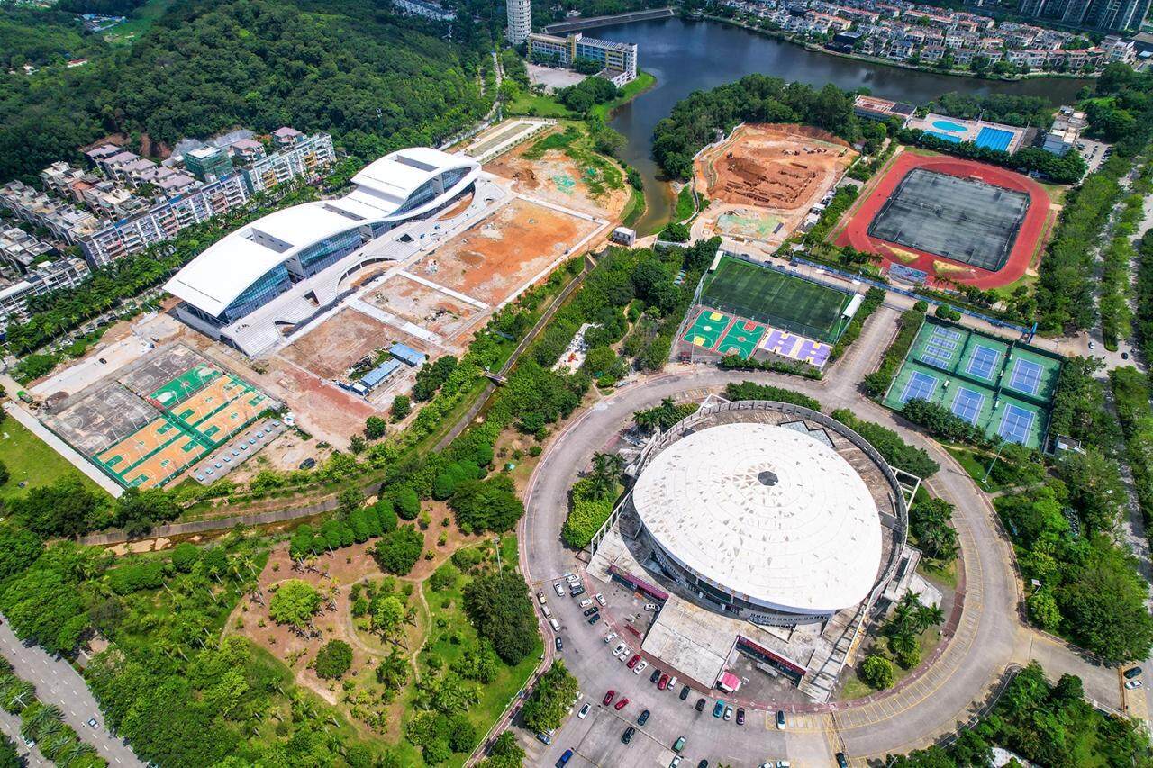 正在建设中的阳江市全民健身中心 受访者供图