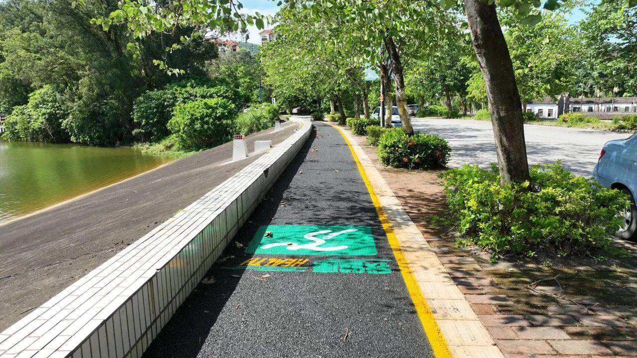 放鸡湖坝绿道 李凯 摄