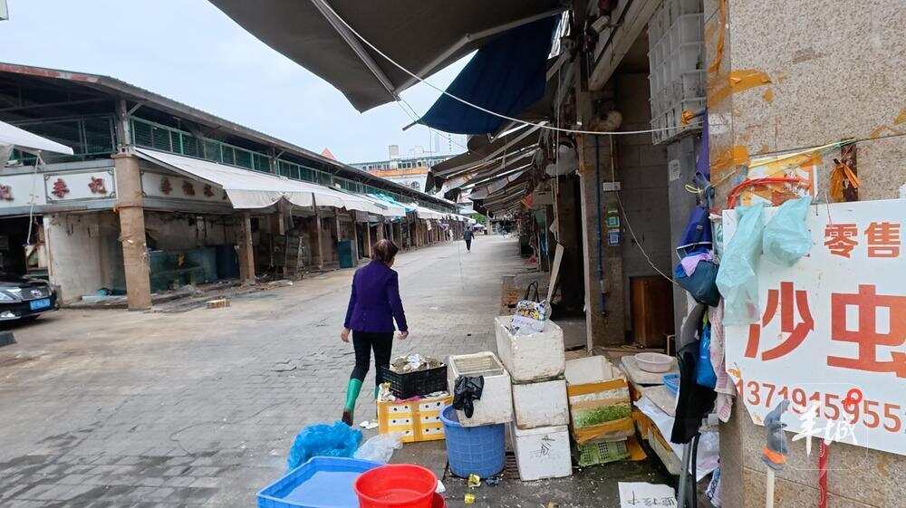  从事批发业态的档铺已搬离