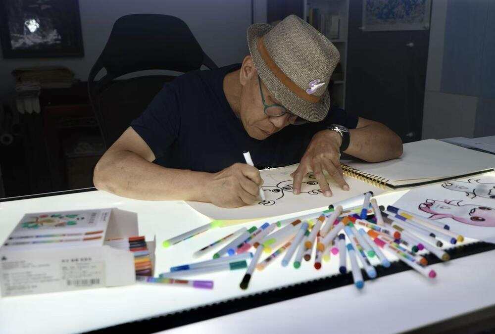 十五运“喜乐包”设计者曾振伟