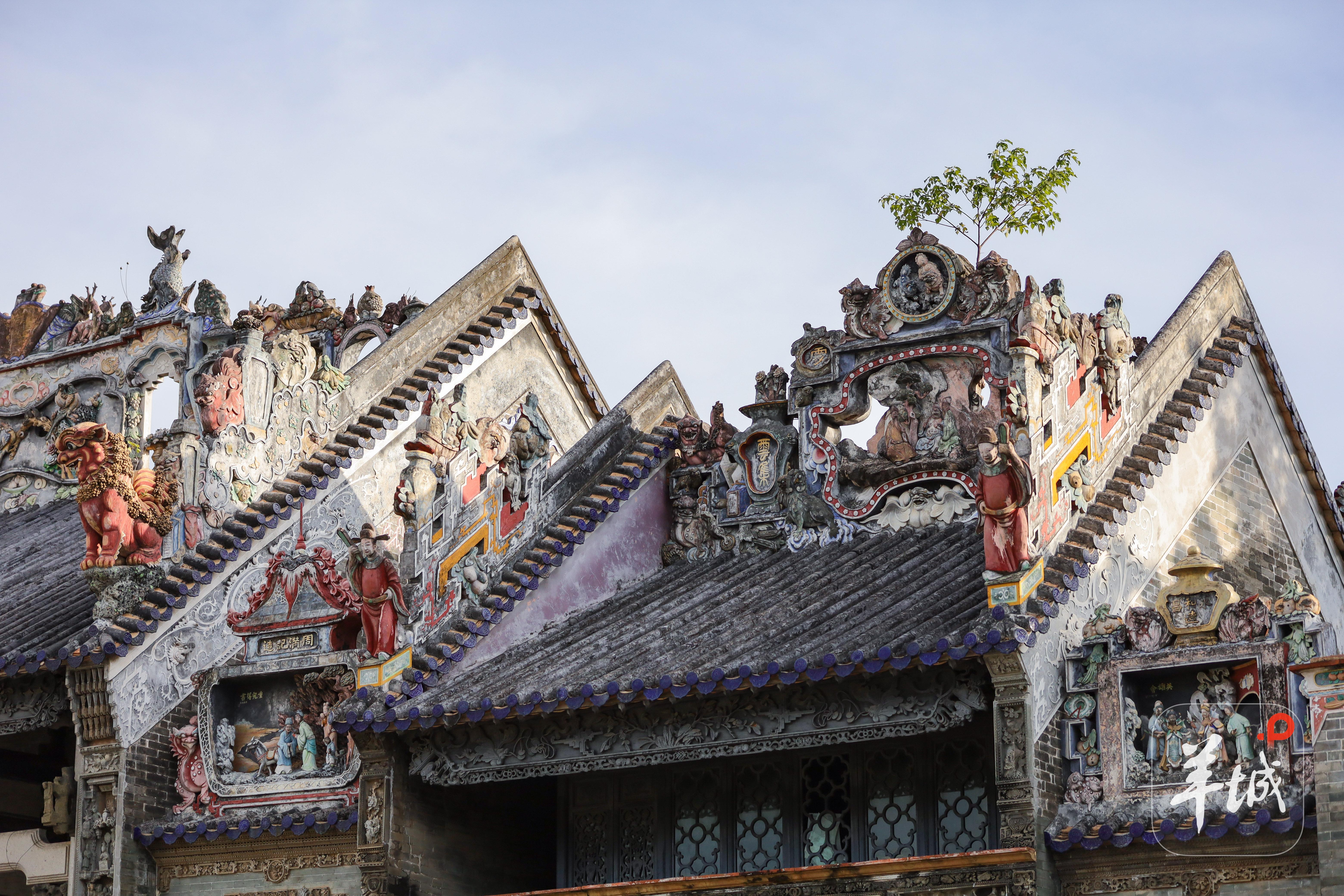 佛山顺德乐从陈家祠巧夺天工 许添盛 摄