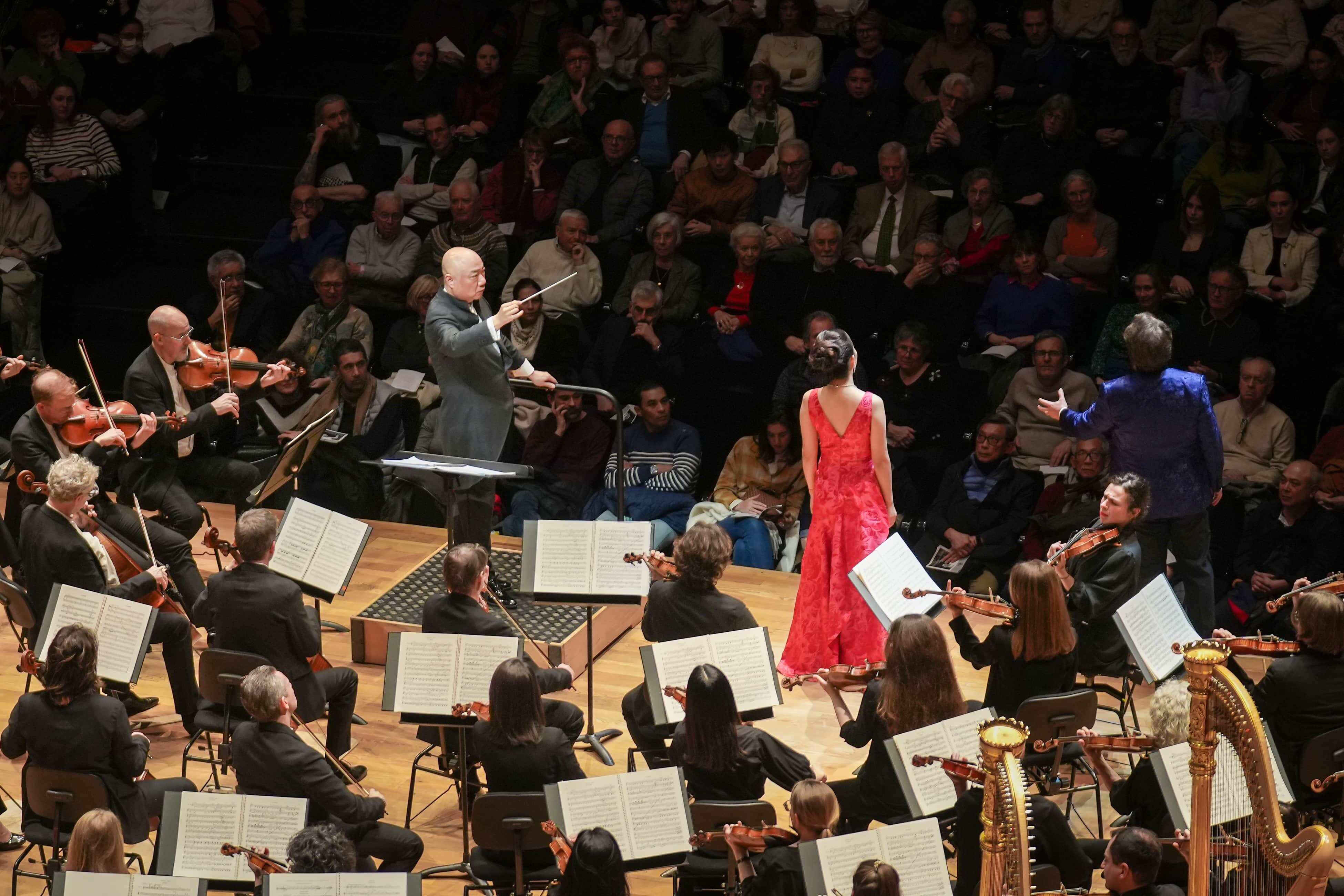 许忠执棒巴黎管弦乐团