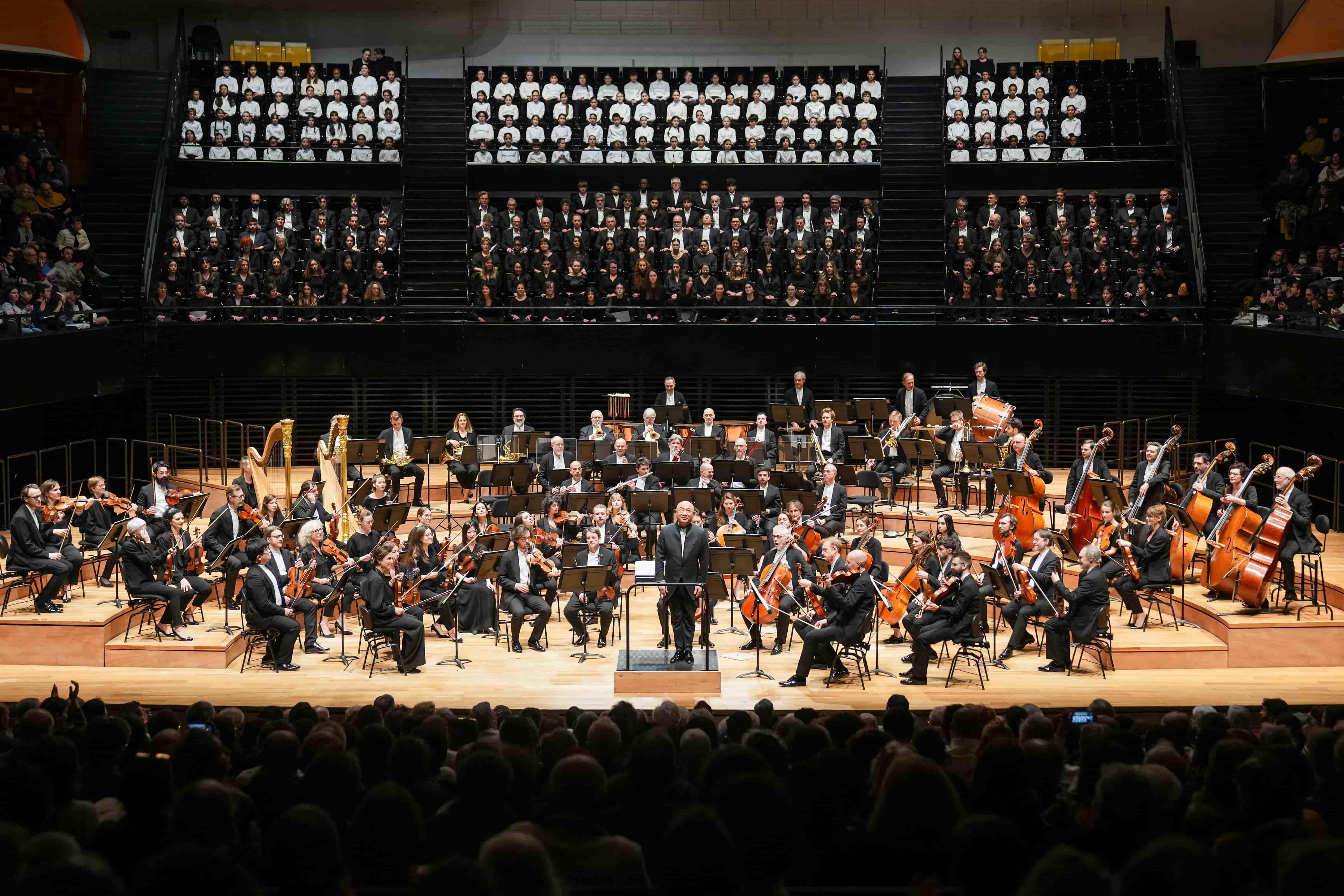 超过300位艺术家集结