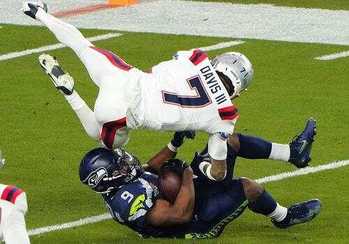  超级碗比赛现场（图/新华社）