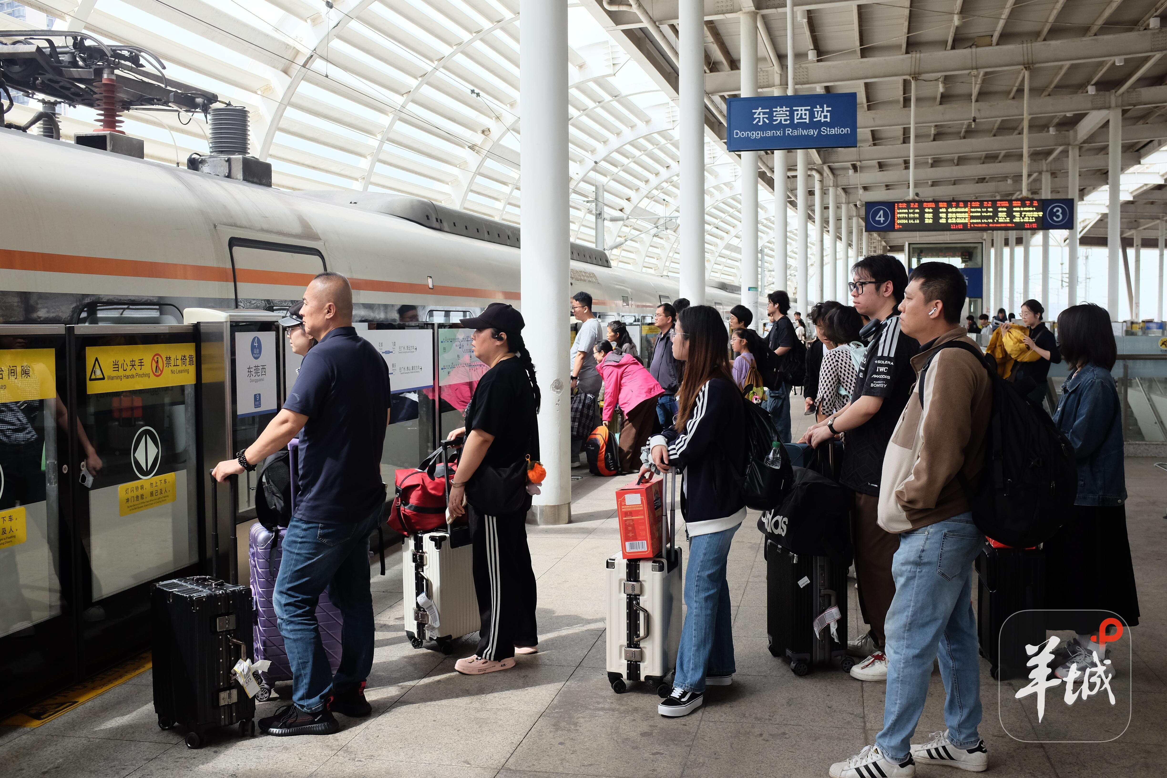 广东城际春节假期客流