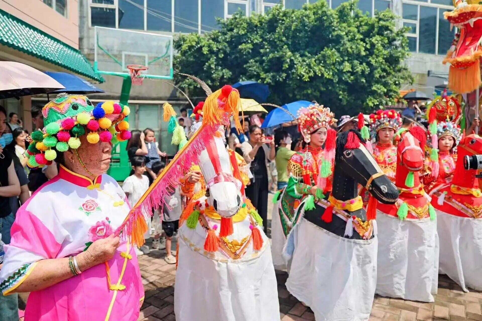 大亚湾布马舞 大亚湾布马舞