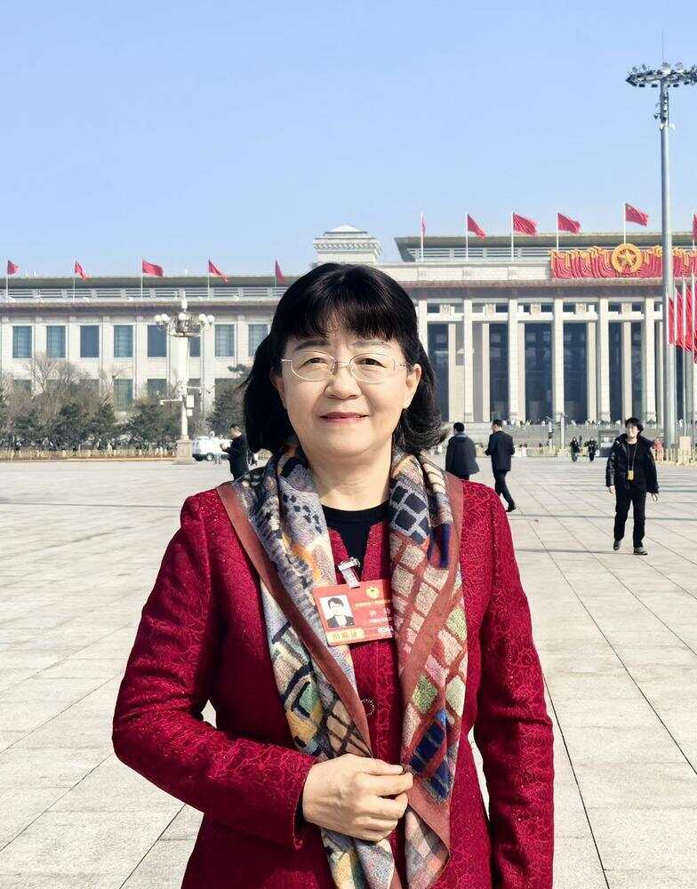 许玲