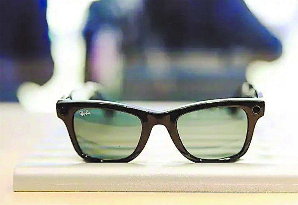  Mate新型智能眼镜 （官网发布）