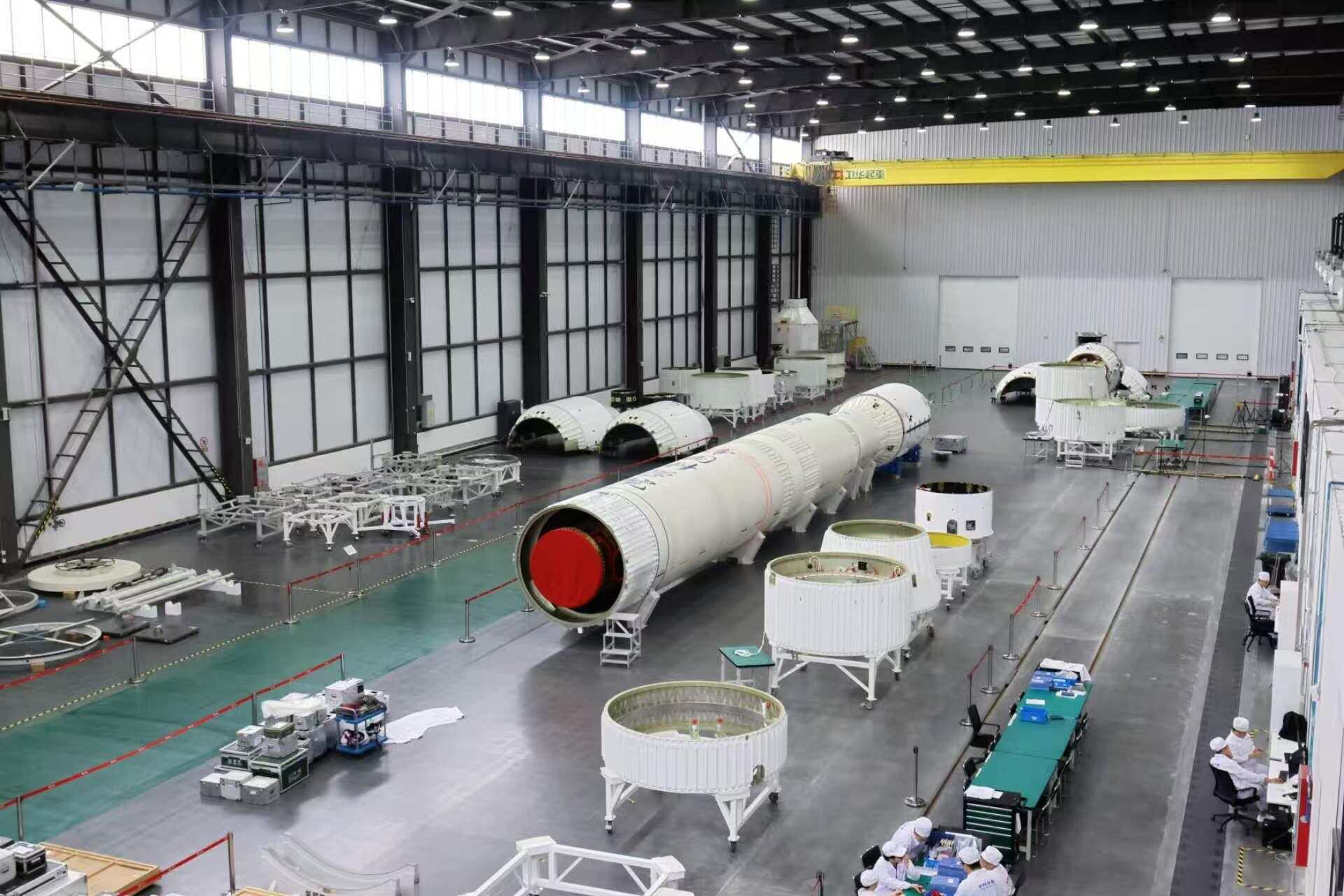  力箭一号在广州南沙产业化基地总装测试