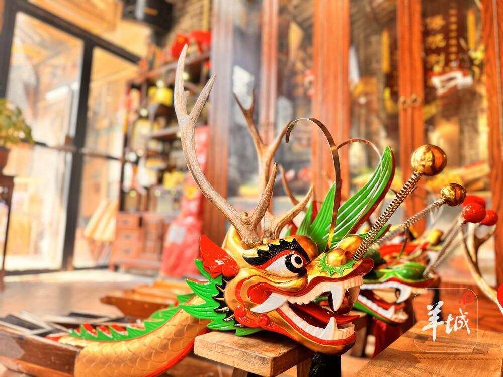  张伟潮工作室出品的龙头产品