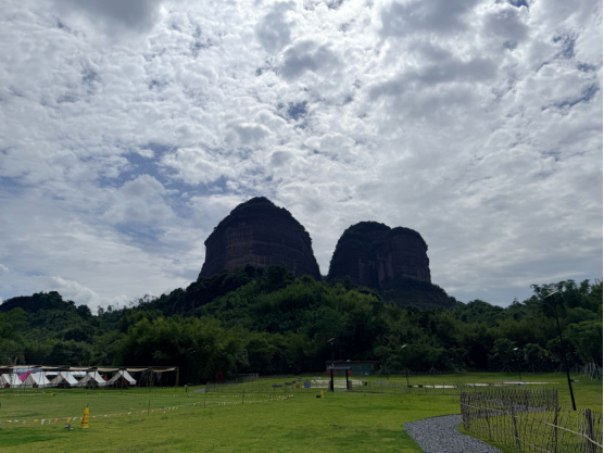 广东韶关姐妹峰