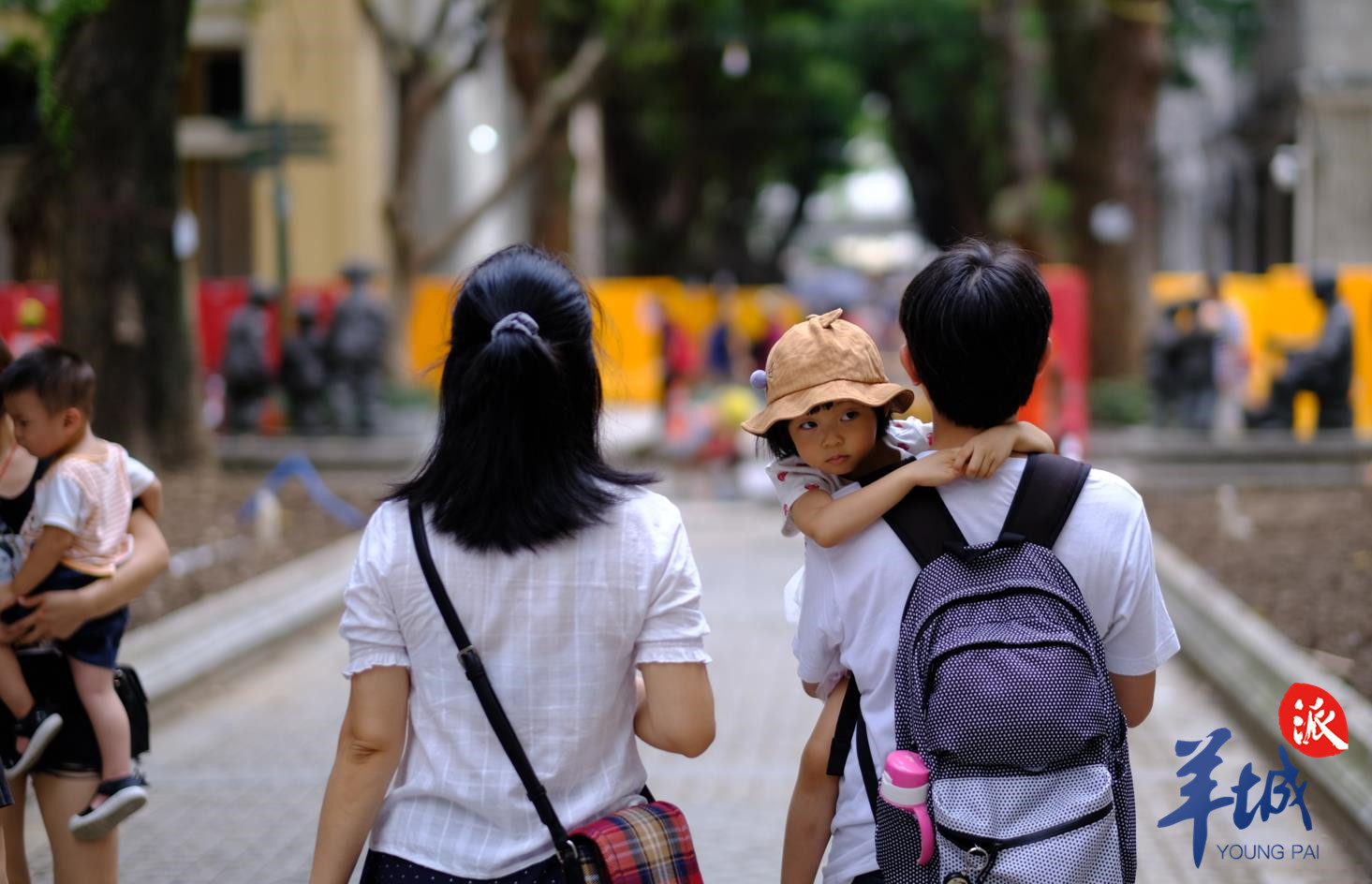 开学日幼儿园门前哇声一片 化解分离焦虑,这份攻略请收好!