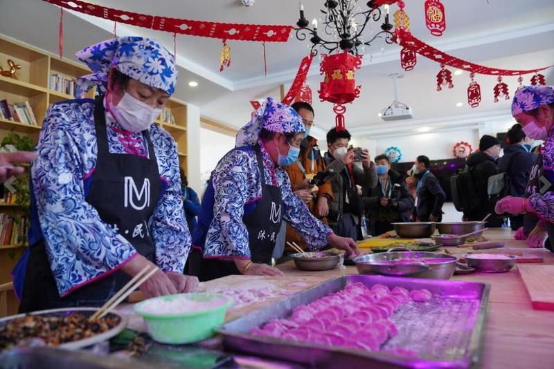 过大年饺子城图片