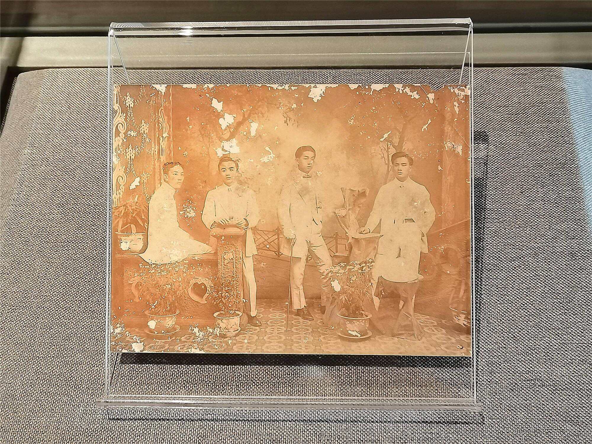 杨殷存世最早的笔迹亮相杨殷烈士纪念展览在穗开展